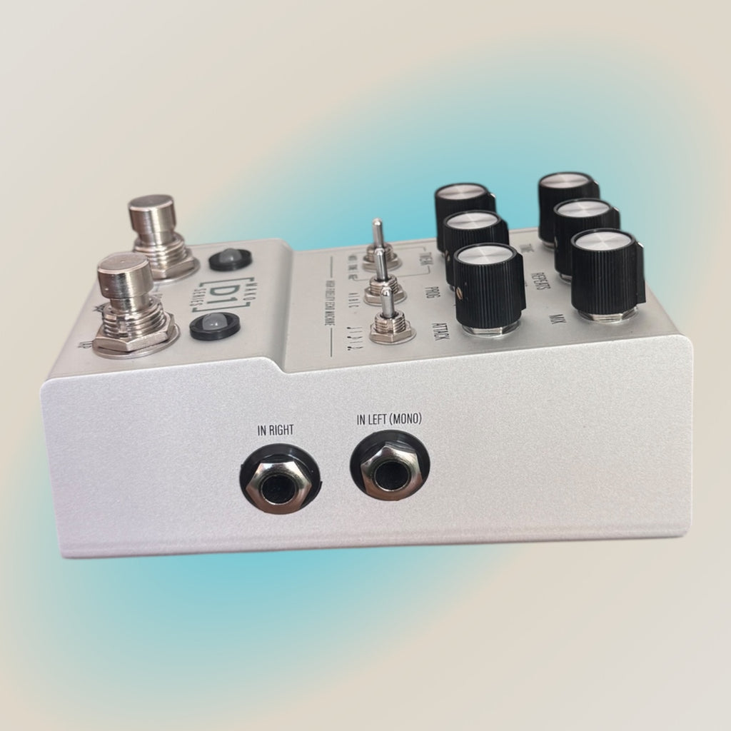 Walrus Audio Mako D1 High Fidelity Echo Machine Effect Pedal - Silver (Certified Pre-Owned)