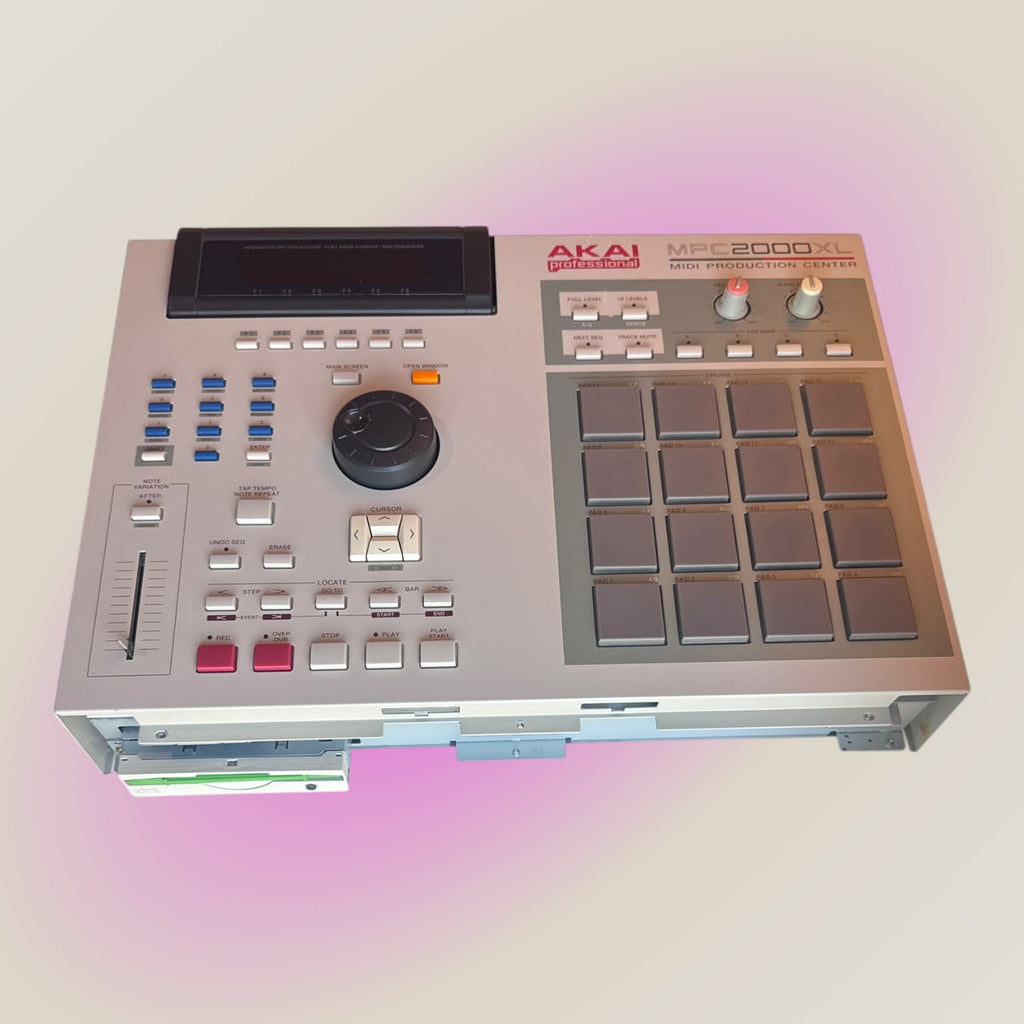 Akai Professional MPC 2000 XL Music Production Center - Sampler, Drum Machine & Sequence- Vintage Grey