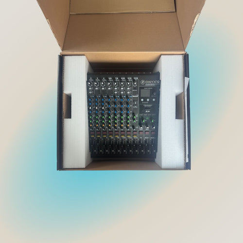 Mackie Onyx12 12-channel Analog Mixer with Multi-Track USB & FX