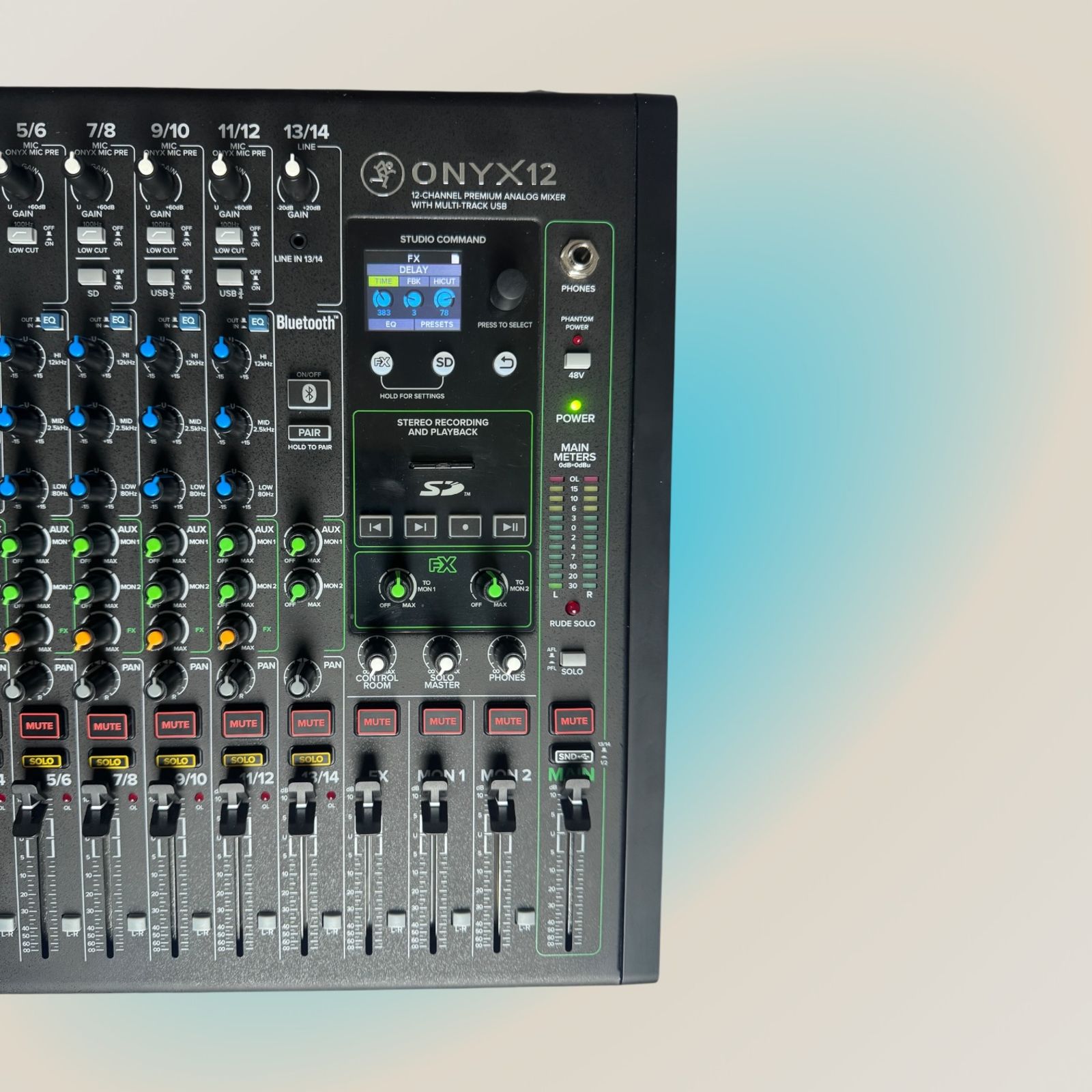 Mackie Onyx12 12-channel Analog Mixer with Multi-Track USB & FX